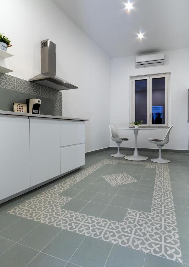 Cortile Del Greco Apartments Palermo Bagian luar foto