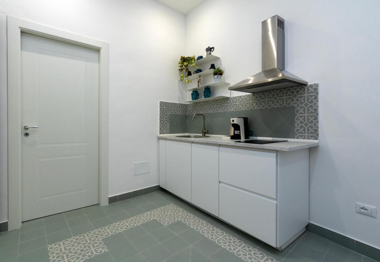 Cortile Del Greco Apartments Palermo Bagian luar foto