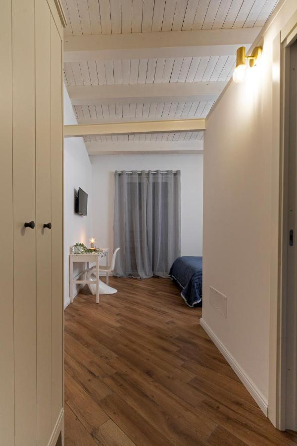 Cortile Del Greco Apartments Palermo Bagian luar foto